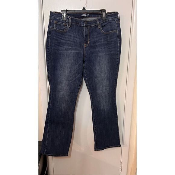Old Navy Women's Curvy Fit Boot Cut Jeans Mid Rise Dark Wash Size 14 Short - Picture 4 of 12